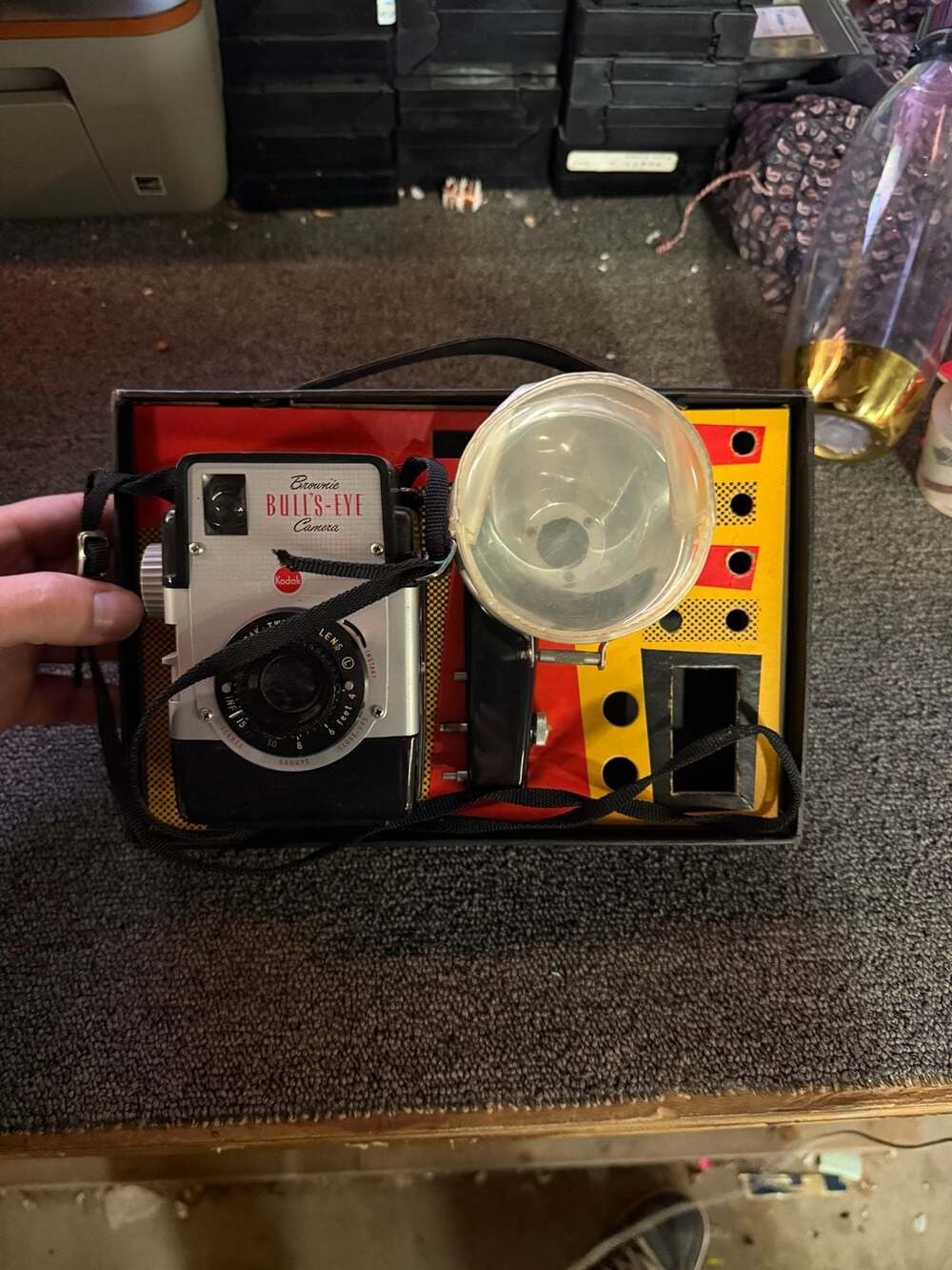 Vintage Kodak Brownie Bull's-Eye Flash Outfit Camera No. 149K